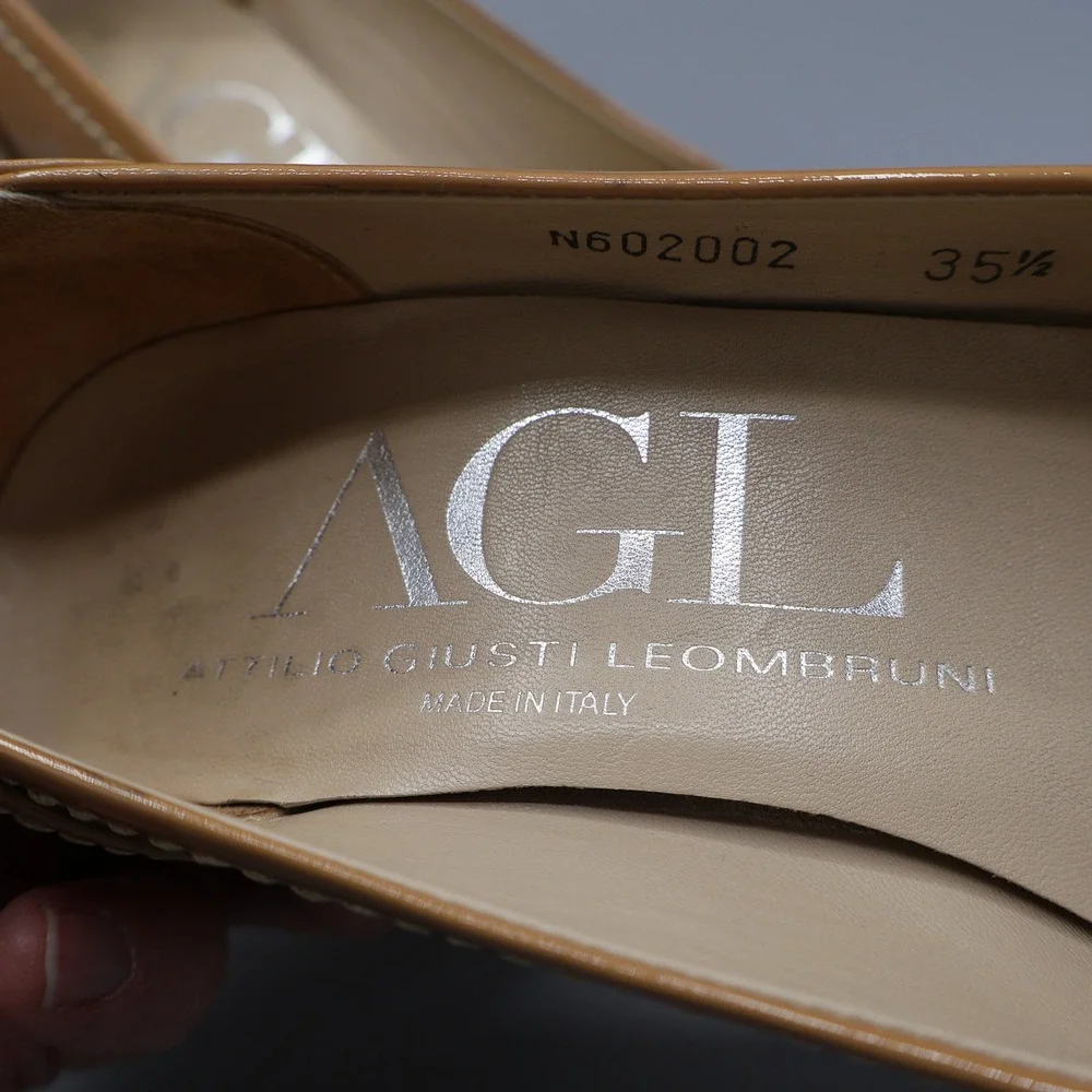 AGL Patent‎ Leather Pumps Womens 35.5 Tan Classic Old Money Career Professional